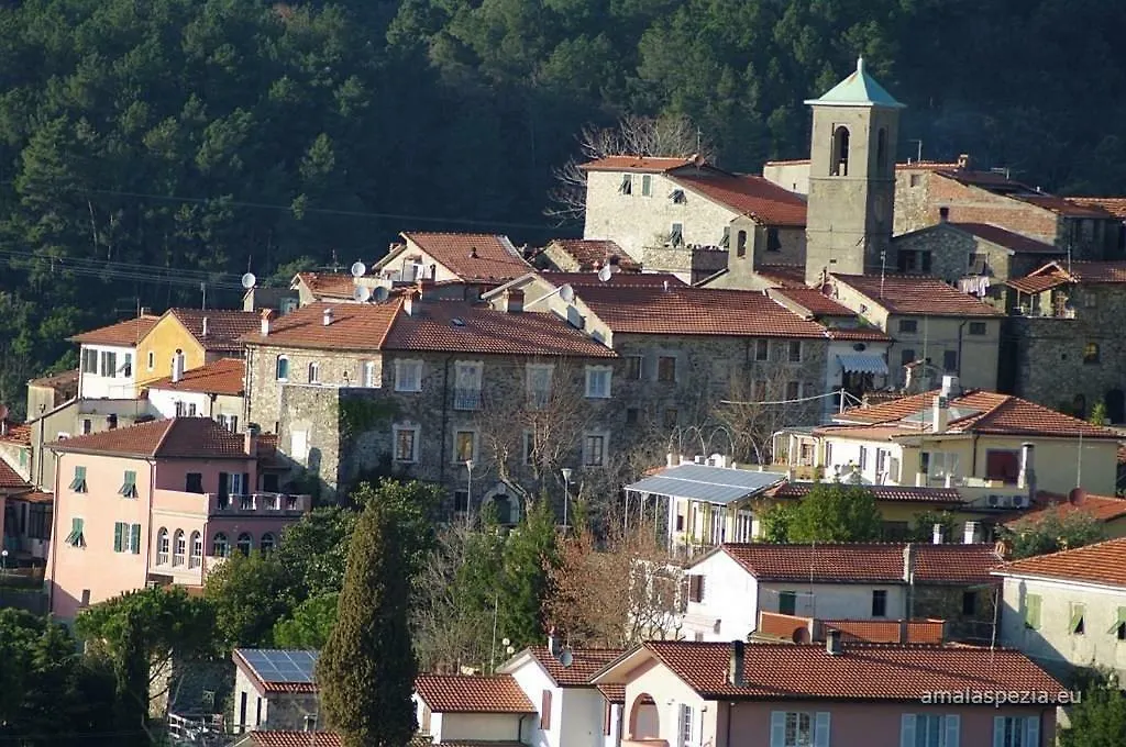 Holiday home Iride Villa Fosdinovo
